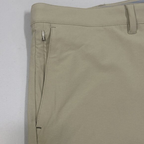 Tommy Bahama Men's Big & Tall Size 48RG Stone Khaki Chip Shot Performance Shorts - Picture 4 of 11